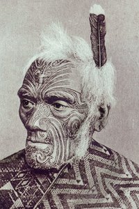 Maori-krijger met moko-gezicht